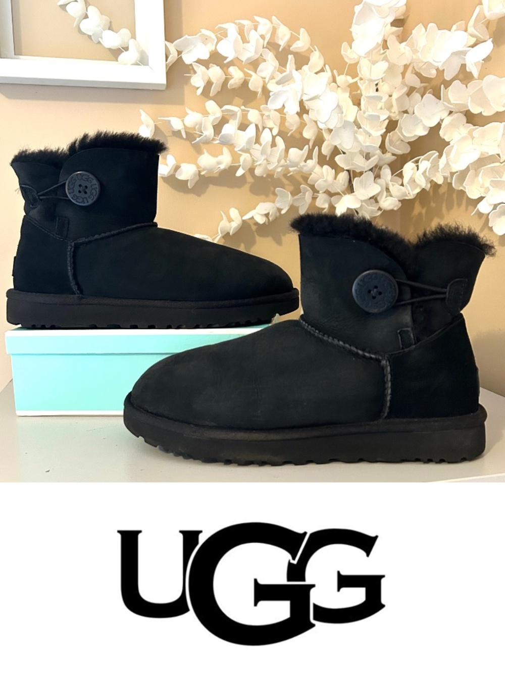 UGG Mini Bailey Button II Sheepskin Boot Black Size 8